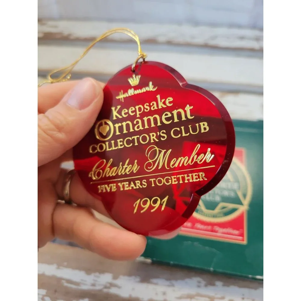 Hallmark 5 years together charter collectors club ornament 1991 Xmas holiday tre